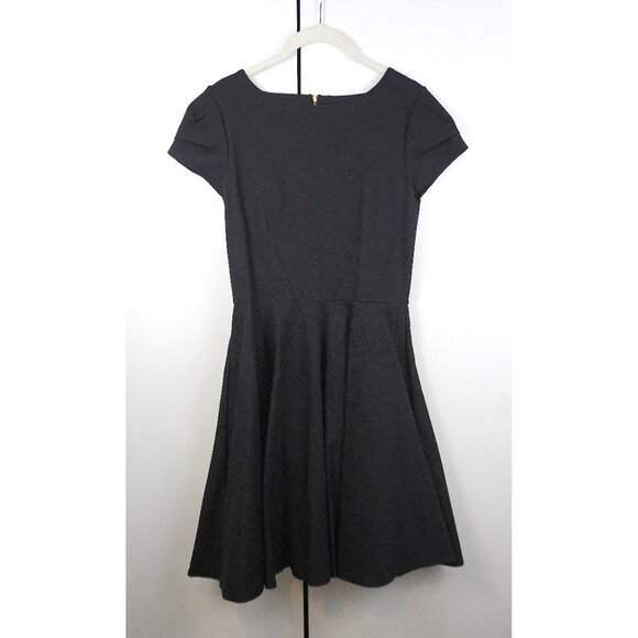 Closet London Short-Sleeve Skater Dress in Black - Picture 5 of 7